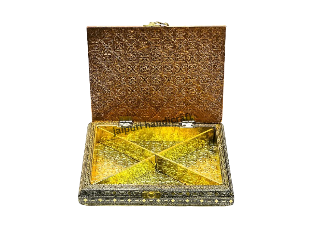 Handmade Decorative Wooden Dry Fruit Box