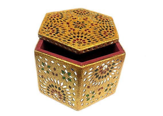 Decorative Lacquer Jewellery Box In Hexagon Shape 5x5