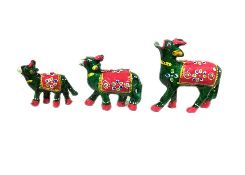 Handcrafted 3pc Cow Family Set Showpiece For decorate