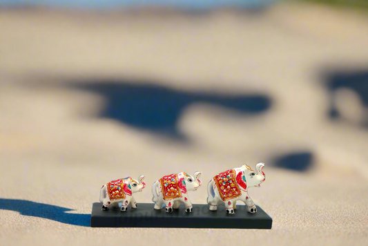 Indian Handcrafted Fiber Elephant Showpiece Set For Decor