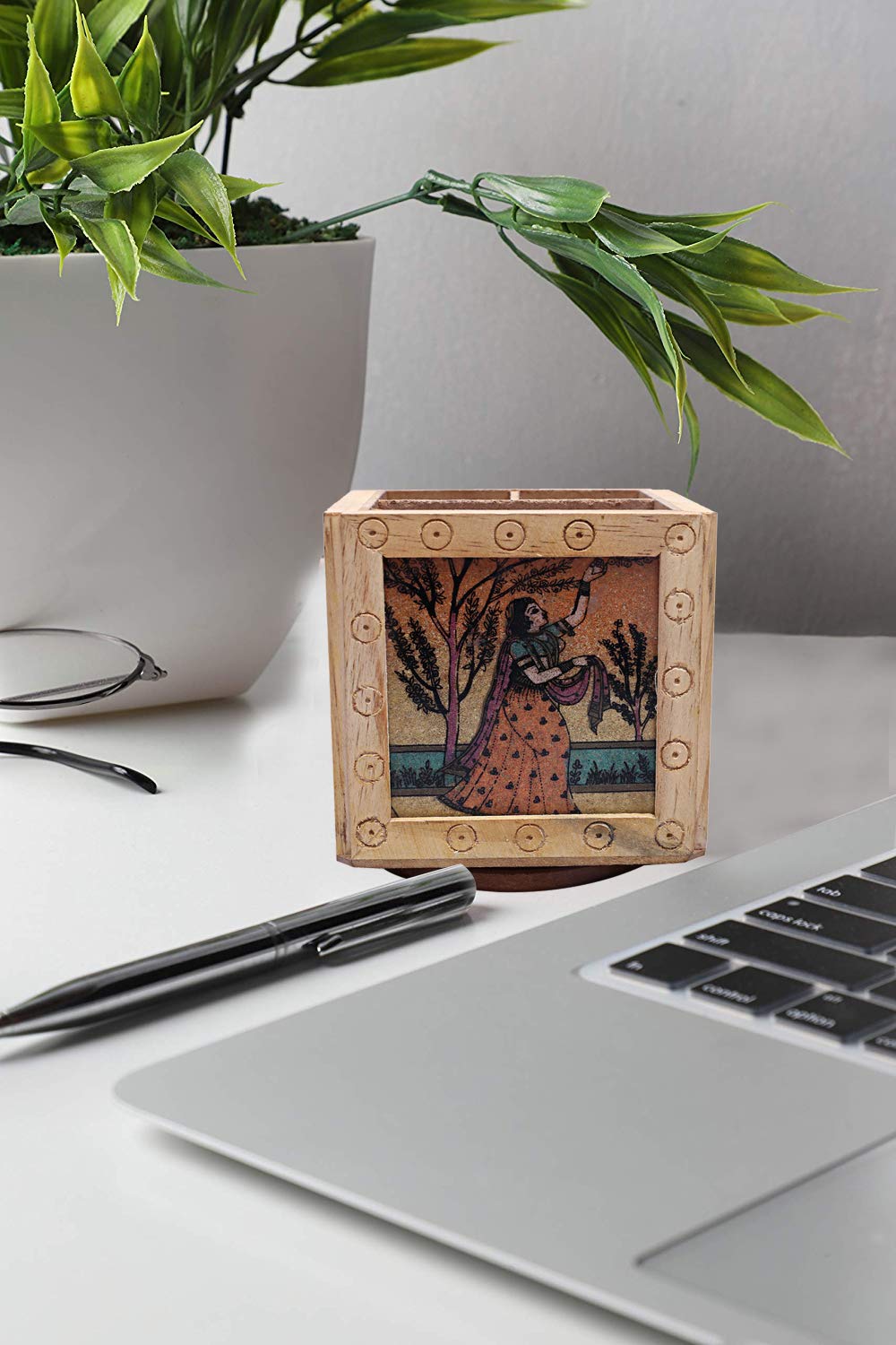 Wooden Gemstone Painted Pen/Pencil And Mobile Holder For Home Decor